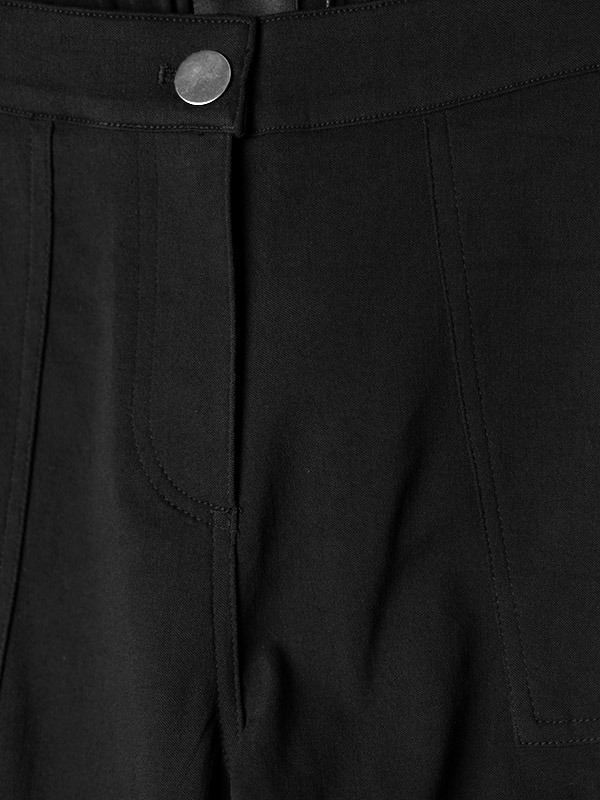 CLARA - Svarte capri bukser i viskosestretch fra Gozzip