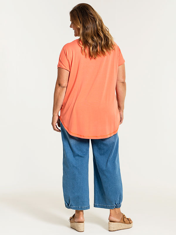CLARA  - Plus Size Jeans fra Gozzip