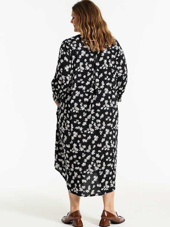 ALICE  - Plus Size Kjole fra Gozzip