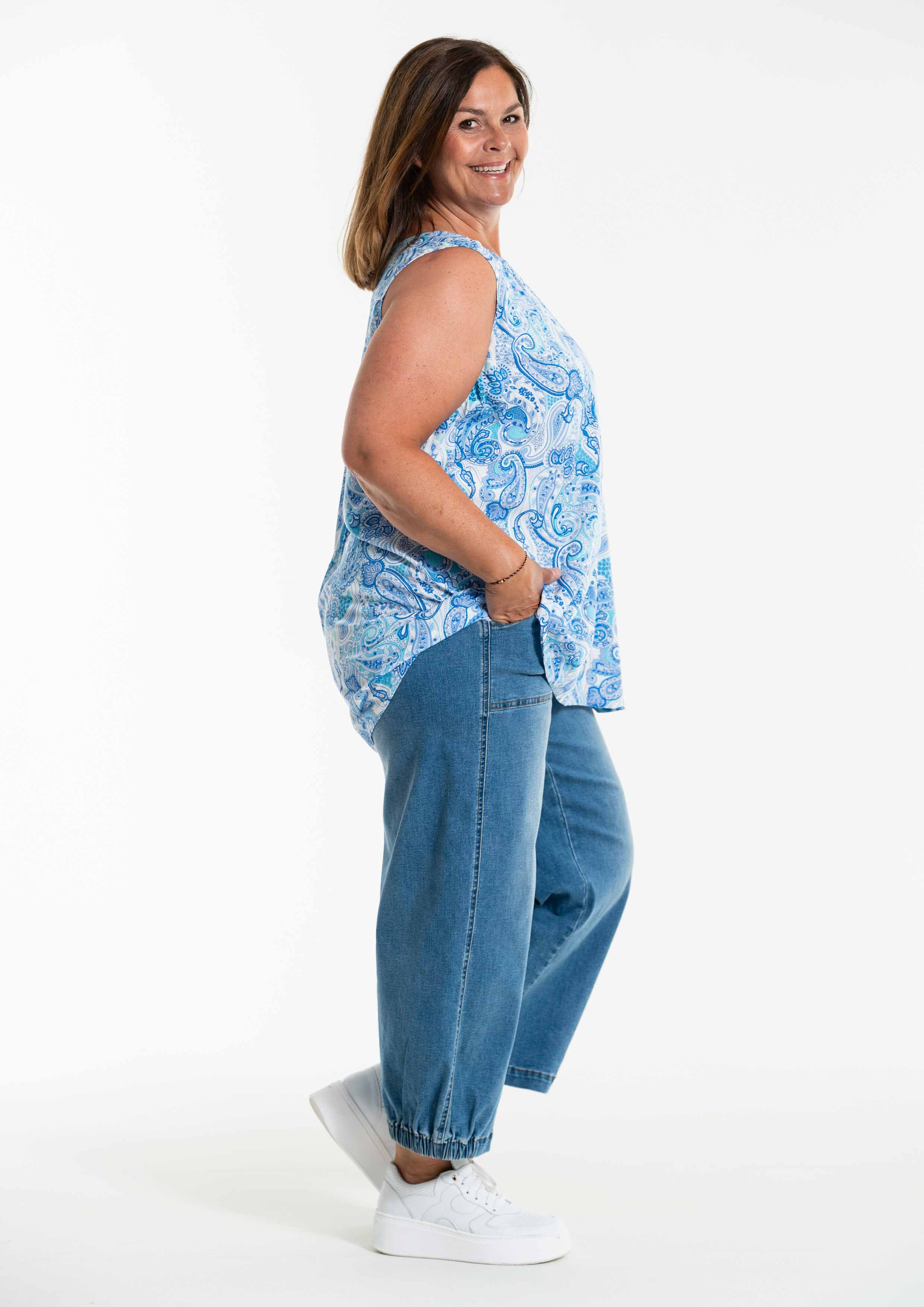BEATA - Plus Size Topp fra Gozzip