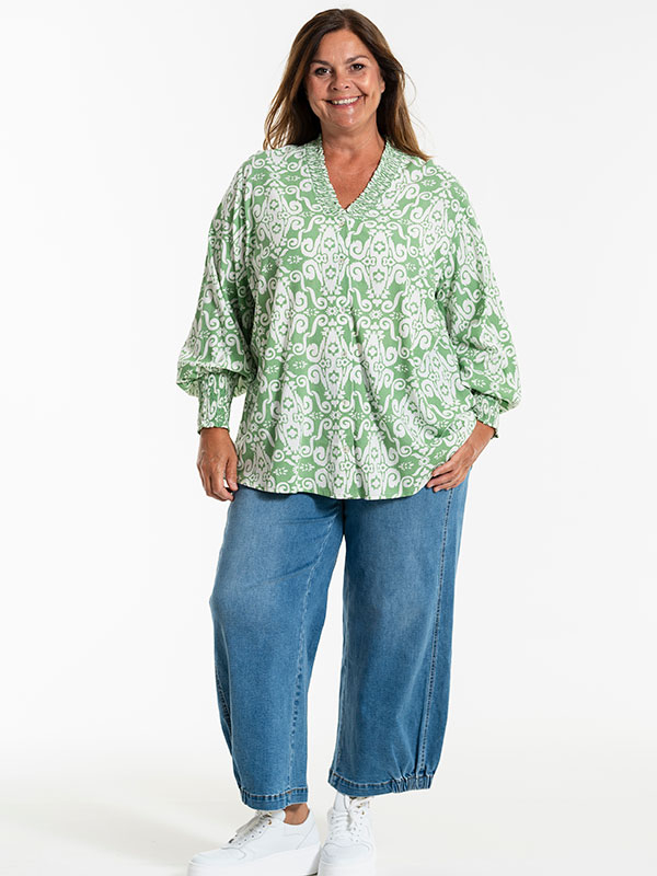 GRISA - Plus Size Skjorte fra Gozzip