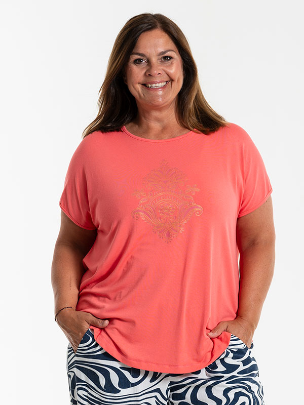GITTE - Plus Size T-shirt fra Gozzip