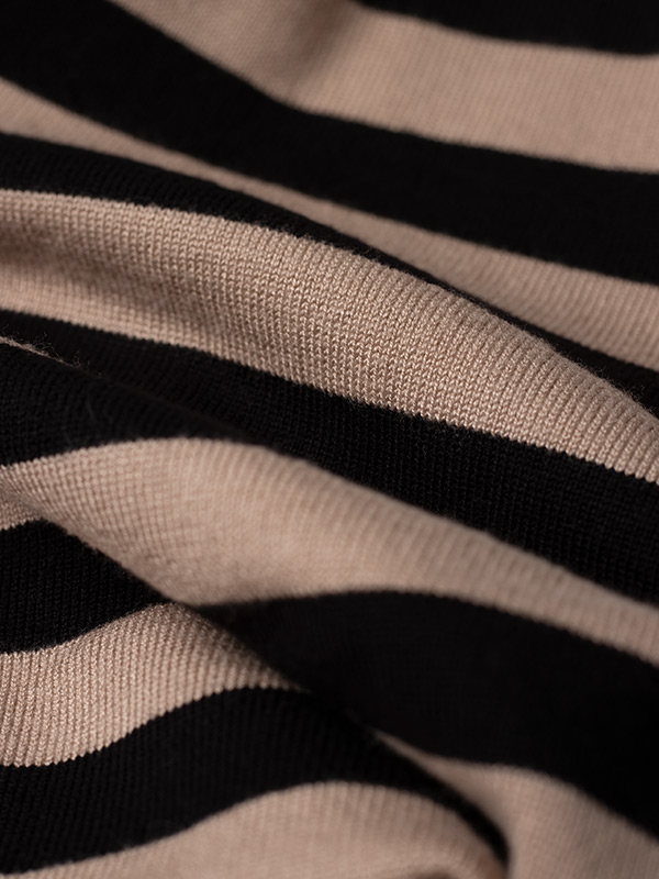 SDOLLY - Plus Size Kjole fra Studio