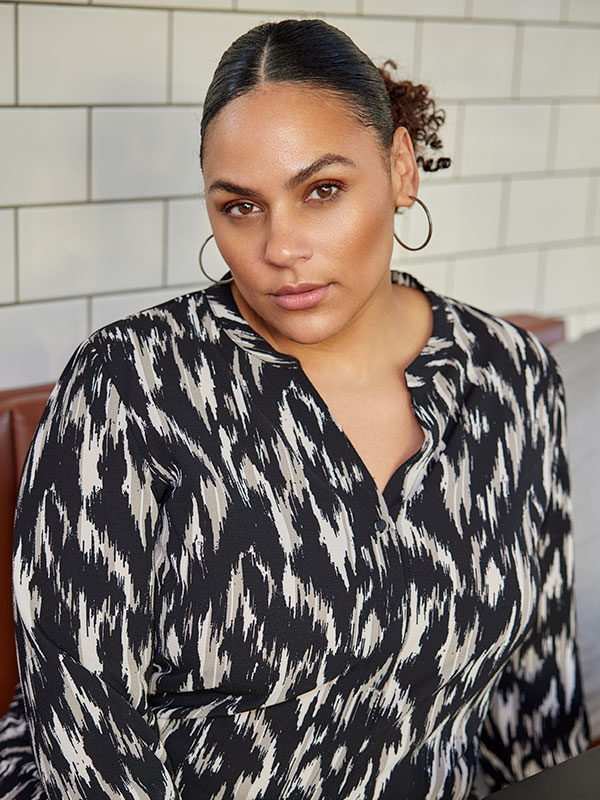 CARLUX - Plus Size Tunika fra Only Carmakoma