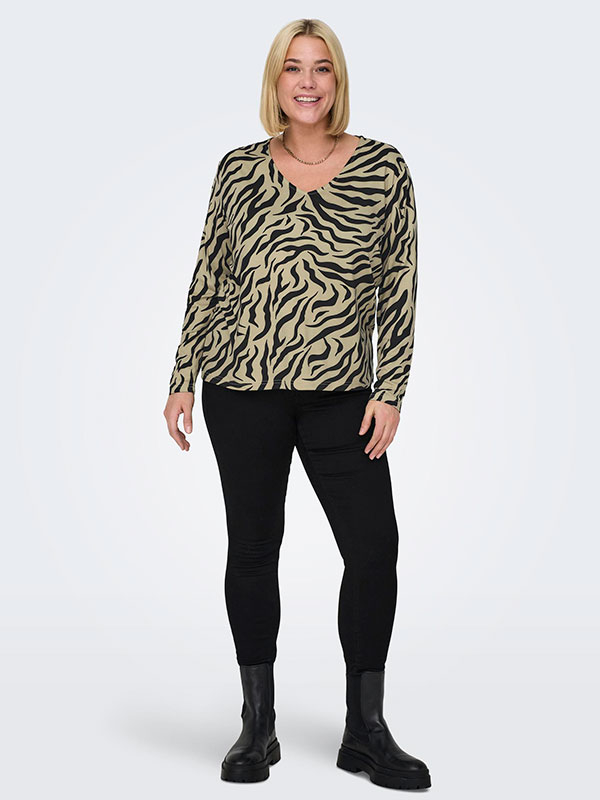 CARCAMILLE - Plus Size Bluse fra Only Carmakoma