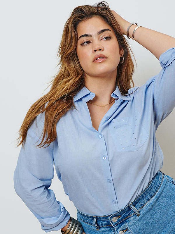 CARNEW - Plus Size Skjorte fra Only Carmakoma