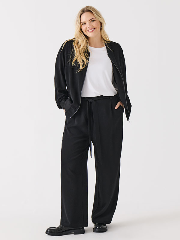 CARLUX - Plus Size Bukser fra Only Carmakoma