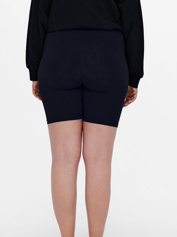 Sykkelshorts fra Only Carmakoma