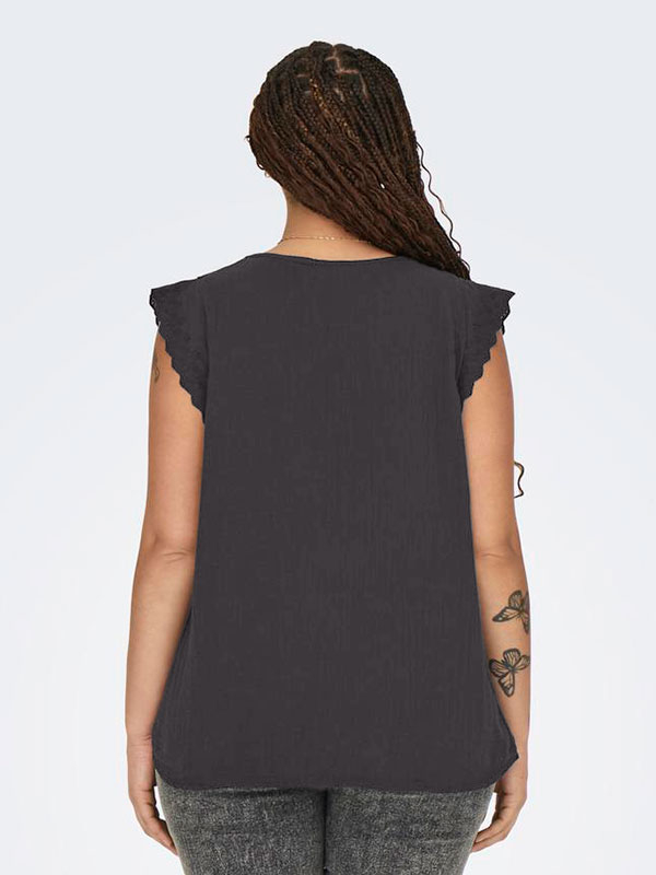 CARTHYRA - Plus Size Topp fra Only Carmakoma