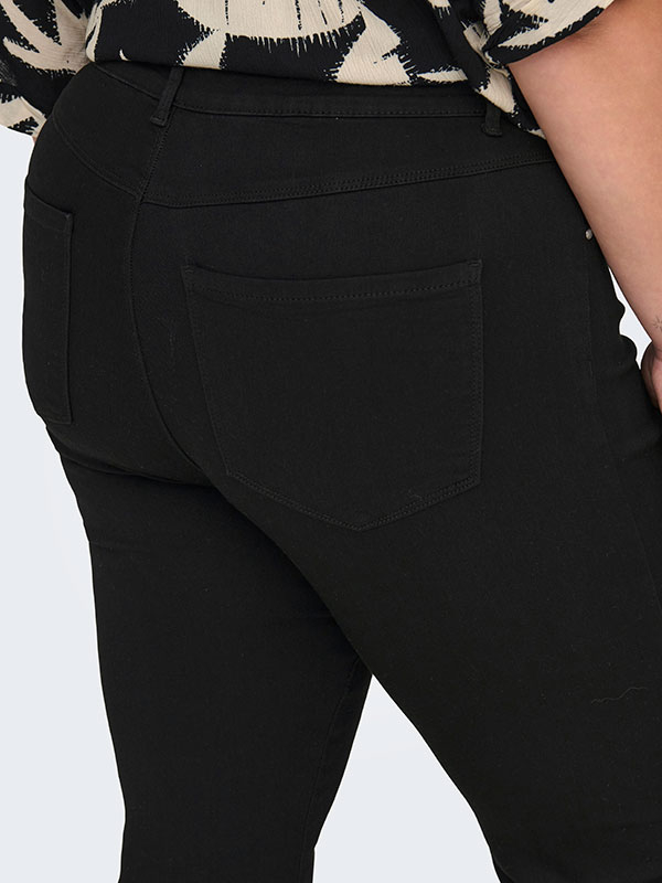 CARTHUNDER - Plus Size Jeans fra Only Carmakoma