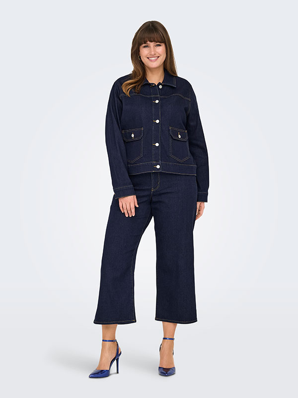 CARMADISON - Plus Size Jakke fra Only Carmakoma