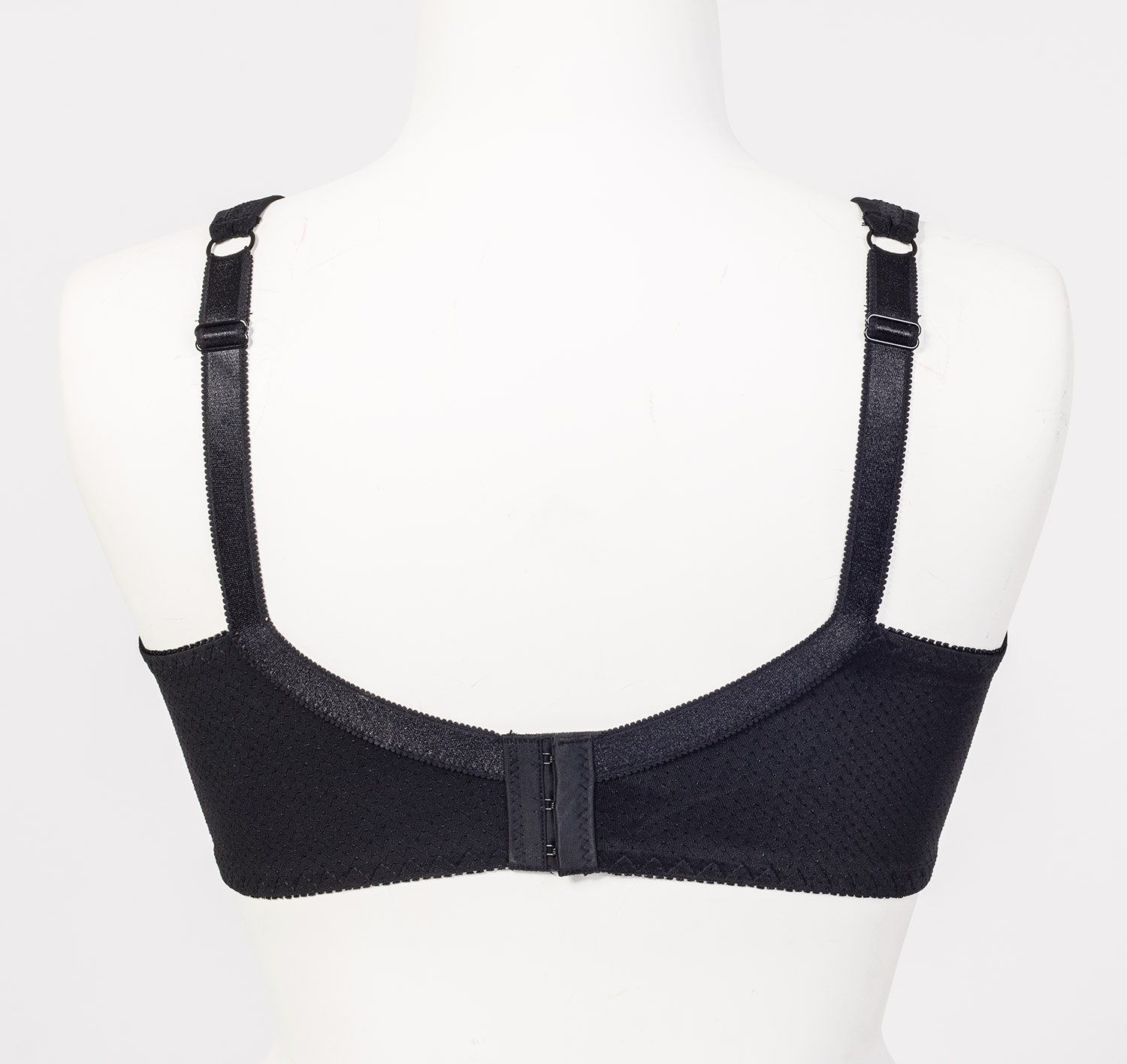 BEATE  - Plus Size BH med bøyle fra Plaisir