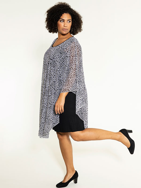 JEANNE  - Plus Size Kjole fra Studio