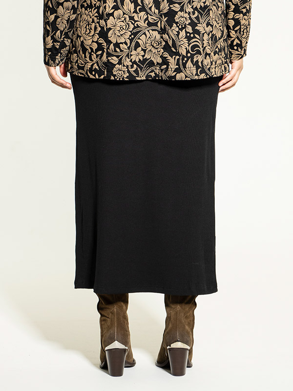 FANNI - Plus Size Skjørt fra Studio