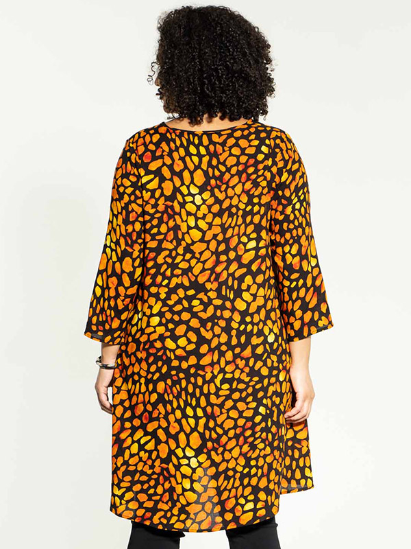BIRGITTE  - Plus Size Kjole fra Studio