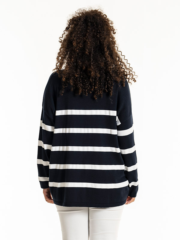 SG143-StripedNavy/White fra Sandgaard