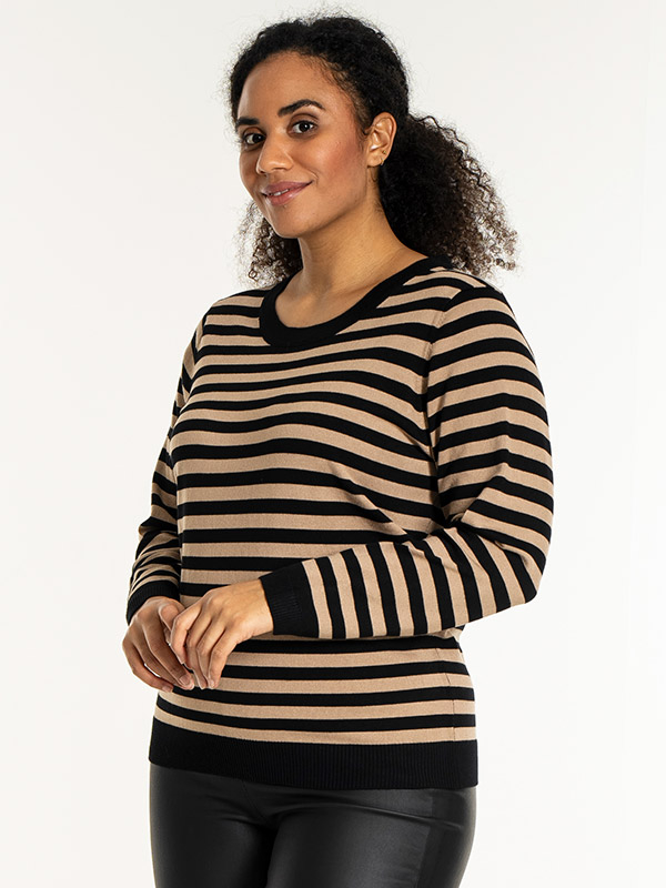 HELSINKI - Plus Size Genser fra Sandgaard