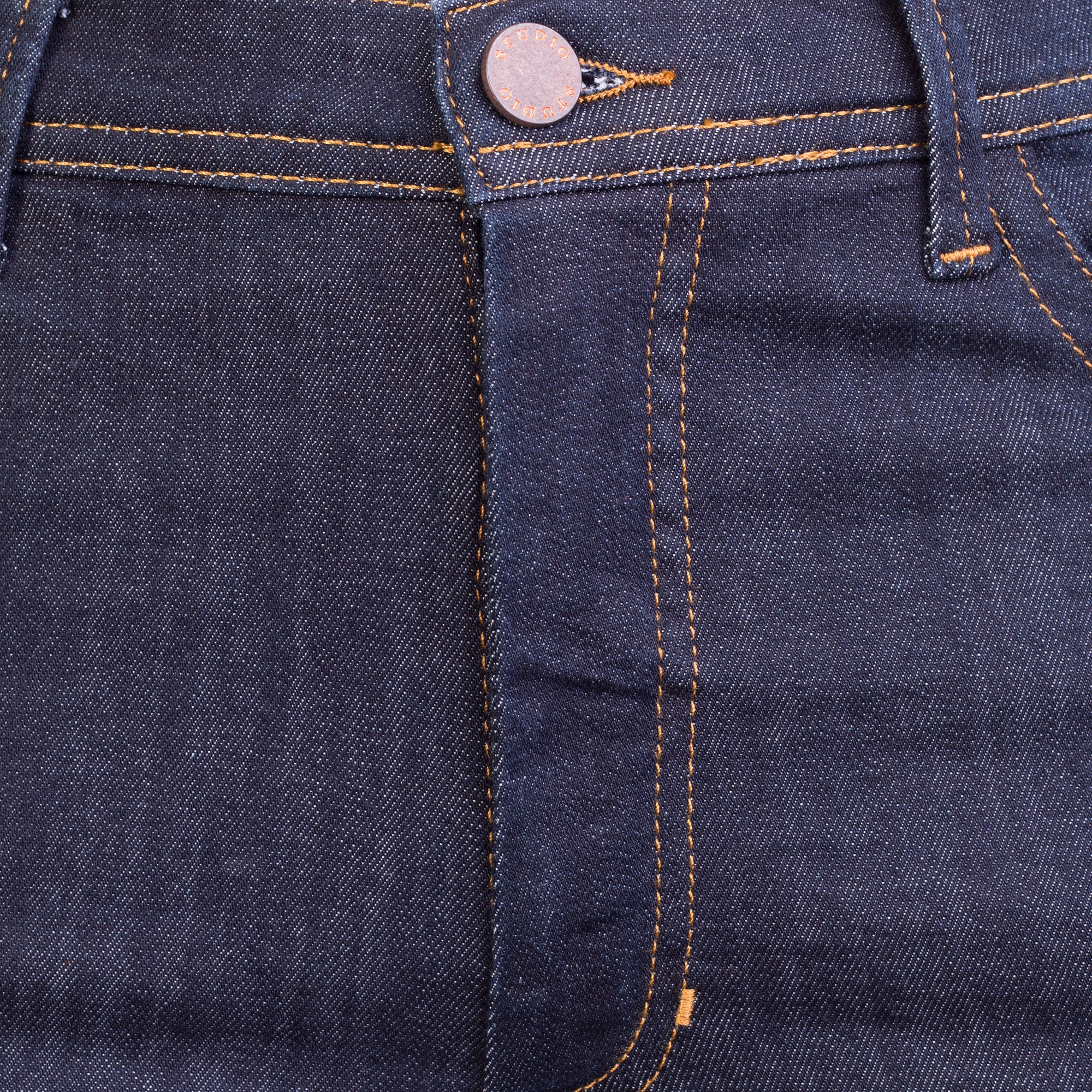 Ashley - Mørkblå denim jeans med kort benlengde fra Studio