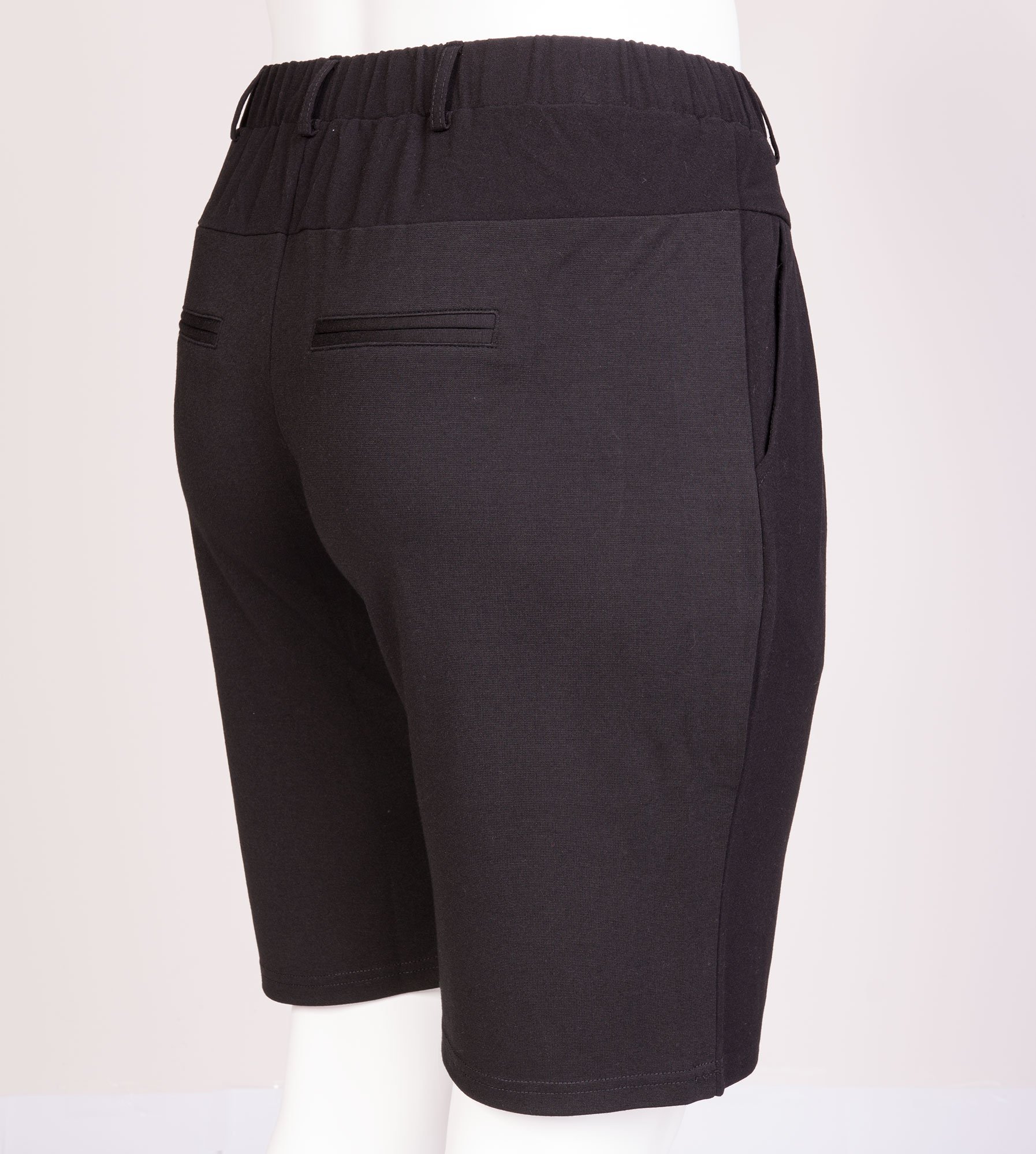 Shorts fra Studio
