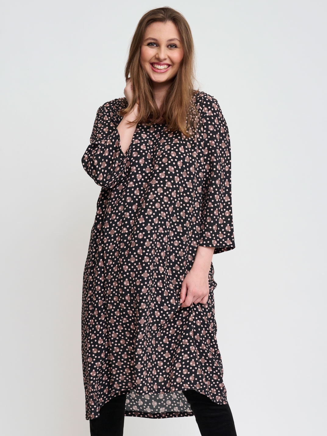 ALINA - Plus Size Kjole fra Pont Neuf