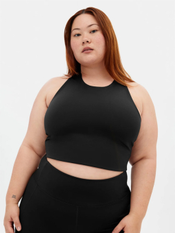 DYLAN - Plus Size Topp fra Girlfriend Collective