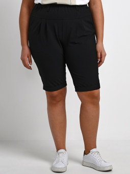 Kaffe Curve  KCjia - Svarte shorts med stretch