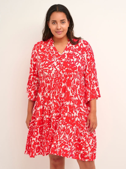 ELLA  - Plus Size Kjole fra Kaffe Curve