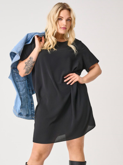 LUX  - Plus Size Kjole fra Only Carmakoma