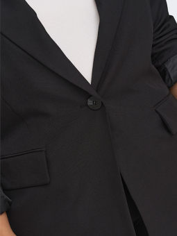 CARTHEA - Plus Size Blazer fra Only Carmakoma