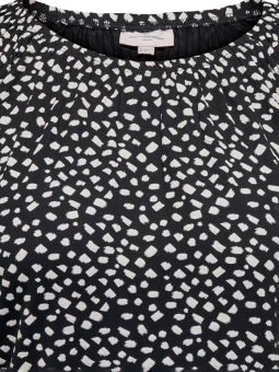 Only Carmakoma VIOLETTI - Svart bluse med 3/4 ermer og print