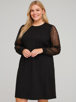 CARCAIAL - Plus Size Kjole fra Only Carmakoma