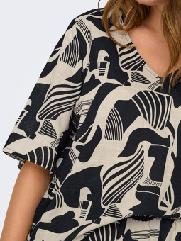 CARMALUSI - Plus Size T-shirt fra Only Carmakoma