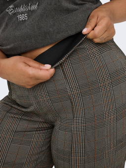 CARFINE - Plus Size Bukser fra Only Carmakoma