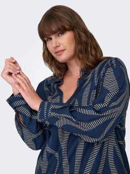 CARFANNIL - Plus Size Bluse fra Only Carmakoma