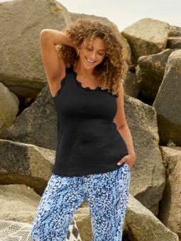 LARA - Plus Size Topp fra Zhenzi