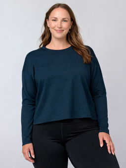 RESET LONG SLEEVE TEE - Plus Size Trenings sweatshirt fra Girlfriend Collective
