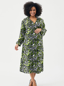 DORTEA - Plus Size Kjole fra Adia