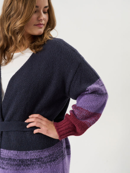 ADRENEE - Plus Size Cardigan fra Adia