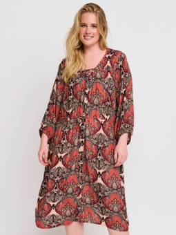 Plus Size Kjole fra Adia