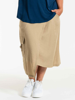 ANNSOFIE - Plus Size Skjørt fra Gozzip