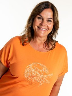 GITTE - Plus Size T-shirt fra Gozzip