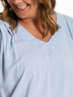 KASSANDRA - Plus Size Bluse fra Gozzip