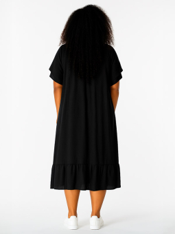 YELVA - Plus Size Kjole fra Studio