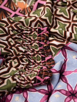 WA-MELIKA - Plus Size Bluse fra Wasabi Concept
