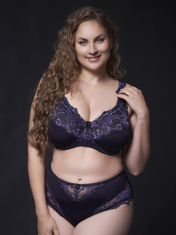 BEATE MIDI - Plus Size Truse fra Plaisir