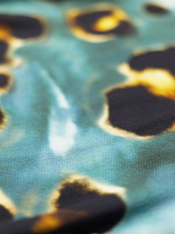 Gozzip SAMIRA - Petroleumsblå tunika med leopardprint