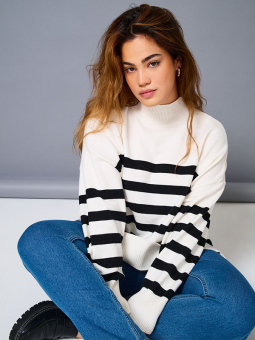 CARBARI - Plus Size Genser fra Only Carmakoma