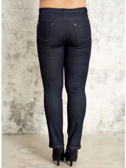 Studio Ashley - Mørkblå denim jeans med kort benlengde