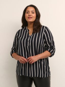 Plus Size Bluse fra Kaffe Curve