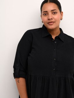 NANA  - Plus Size Kjole fra Kaffe Curve